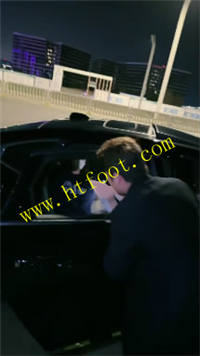 30c1j5p1tss.jpg