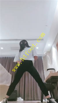t2gjr05uneg.jpg
