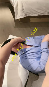 nd0vua2u4li.jpg