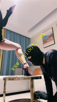 ulyrzxxrp14.jpg