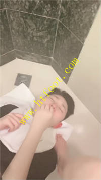 wrjyyxyuexh.jpg