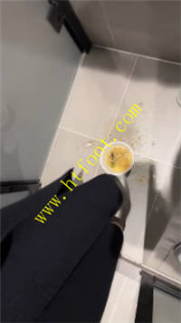 4ftfqfzcmf0.jpg