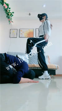 j2lug2cfc25.jpg