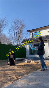 eks0gah2qqu.jpg