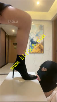 4qiyvz5hdat.jpg