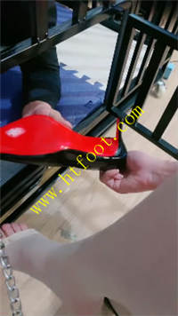 2byjboaaoli.jpg