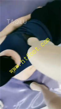 qt5gpxf012d.jpg