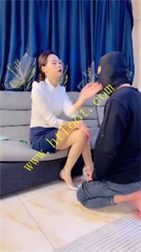 ukazi5ec1sx.jpg