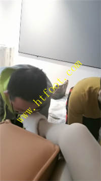 2hlvhlctwkx.jpg