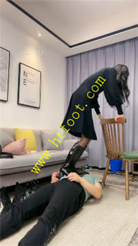 e5pglbpb51t.jpg