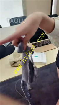 xwtjvt12hyi.jpg