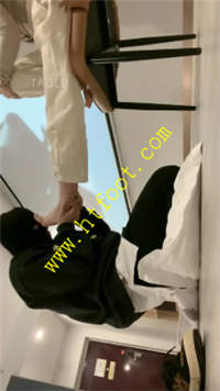 eovf4noobws.jpg