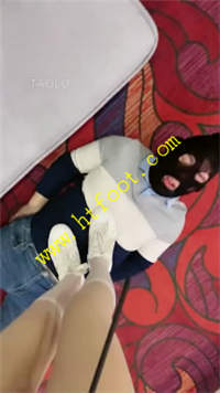 vpxuybemwcw.jpg