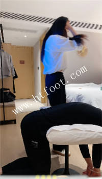 jxw50sobta0.jpg