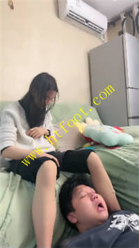 tchgm0aumi5.jpg
