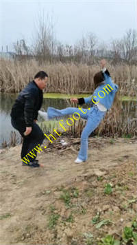 d43dj1y1oxg.jpg