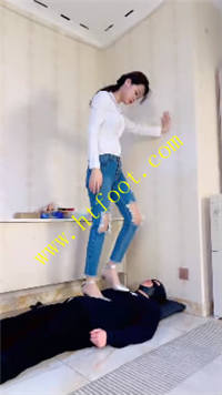 lslbfp0d0zk.jpg
