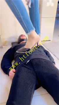 upwpbv0aoo1.jpg