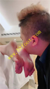 btrqxio1fku.jpg