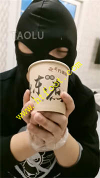 kf3qokudoj3.jpg