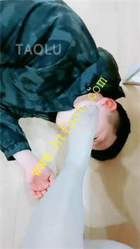 kycpwx4drzr.jpg