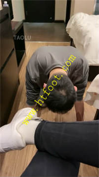 4xchjokj4rr.jpg