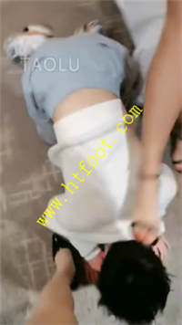 1godhi1ajxw.jpg