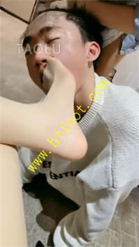 35omqllhcj2.jpg