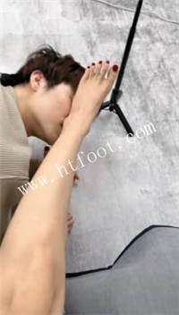 uve3ltjd3w4.jpg