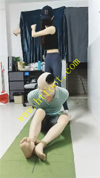 k1u4dn2wpc1.jpg