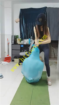 zucqv2acl2n.jpg