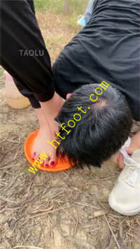 c11x2rjymng.jpg