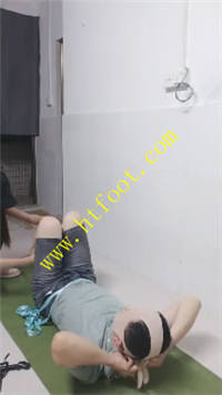 wcrw02j0rwh.jpg