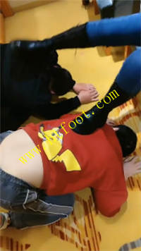 dzuhuk3duxt.jpg