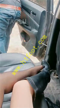 uwvmubl2dbh.jpg
