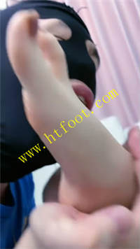 adrdc5c2our.jpg