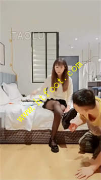 mg0qhhmouwa.jpg