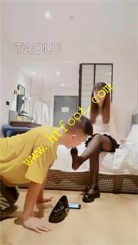 l5r4suiiey4.jpg
