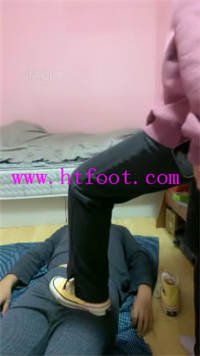 q4qsxhqvslt.jpg