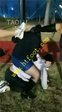 lynf24ty4sw.jpg