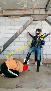 zvcfqck1m3z.jpg