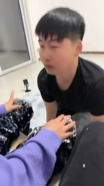 zn30xufpbje.jpg