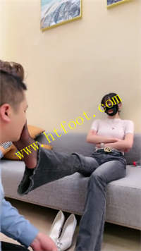 liv2xeskbto.jpg