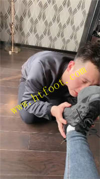 r5yw4t5wgos.jpg