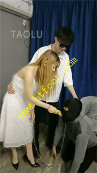 lmfcwhaks2f.jpg