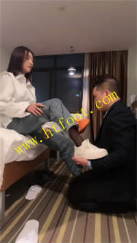q3c2gdwwczf.jpg