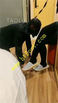 2drjlmdybee.jpg