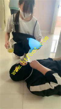 gynhsiw5bu1.jpg