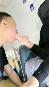 pmaygbgmqr4.jpg
