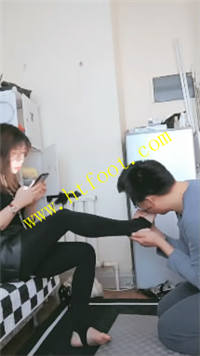 xhgnqgitwfs.jpg